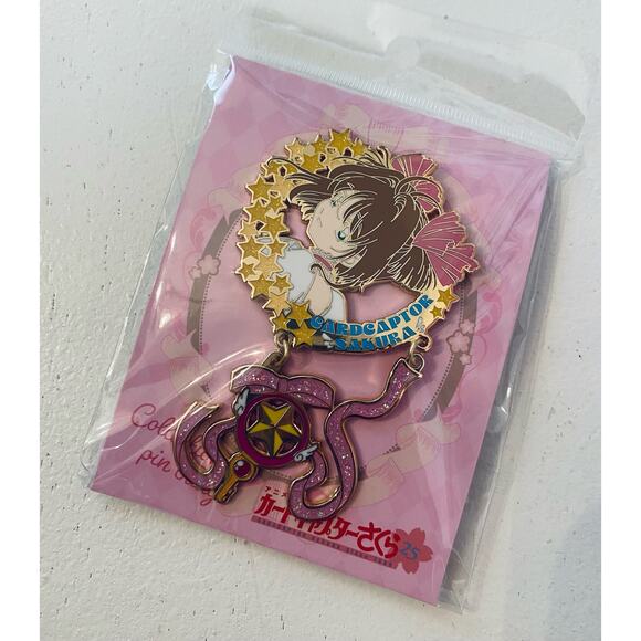 Cardcaptor Sakura Collection Pin Badge & Star Key - Picture 1 of 4